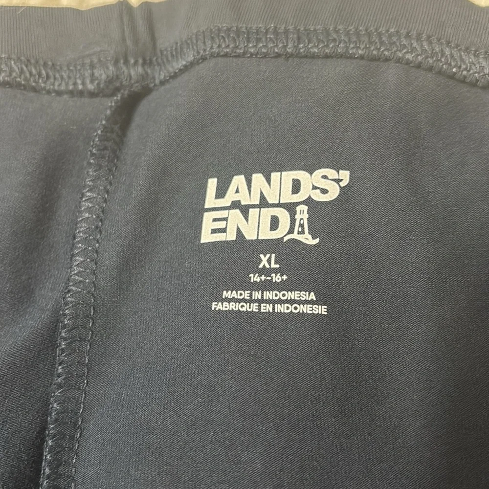 NEW In Packaging Lands End Youth XL Plus 14-16 Classic Navy Blue Cotton Shorts